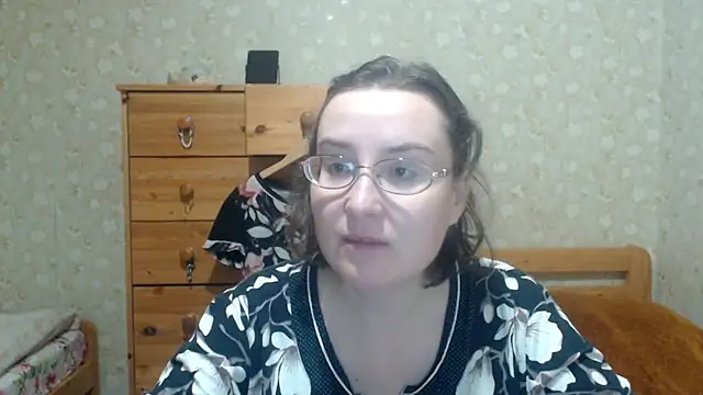 Smart Rose online show from November 2025 05:41:01 PM