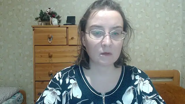 Smart Rose online show from February 2026 03:38:01 PM