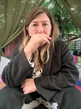 Natali UA online show from September 2025 01:14:02 PM