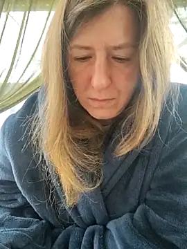 Natali UA online show from December 2025 08:00:01 AM