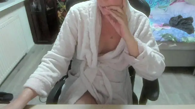 Snapshot of minoesje37 chatting on January 2026 08:36:01 PM minoesje37 online show from January 2026 08:36:01 PM