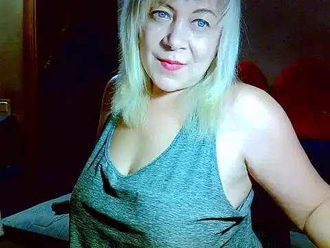 AgoniA7 online show from March 2026 06:35:02 PM