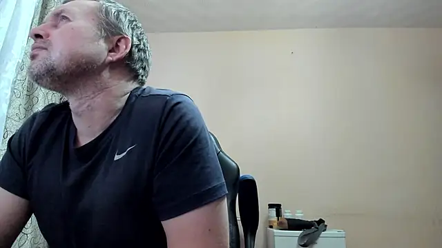 SanFrantsisko online show from February 2026 09:31:02 PM