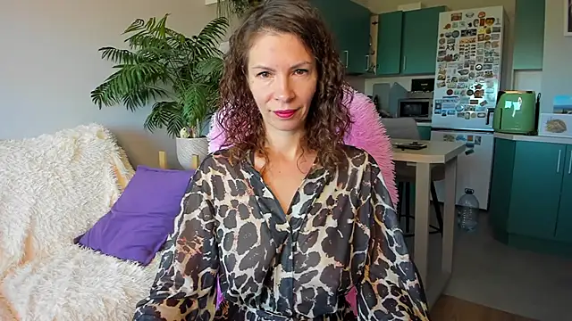 ChristinaGlory online show from October 2025 06:55:01 AM