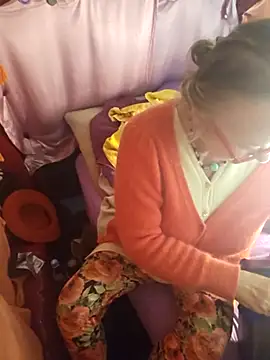 MucMilf59 online show from September 2025 07:30:02 PM