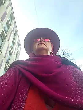 MucMilf59 online show from November 2025 09:30:02 AM