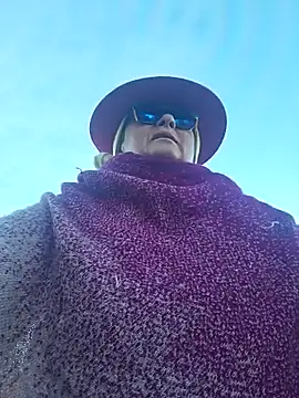 MucMilf59 online show from November 2025 09:56:02 AM