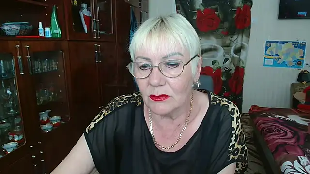 Snapshot of JenaCheim chatting on April 2026 05:43:01 AM JenaCheim online show from April 2026 05:43:01 AM