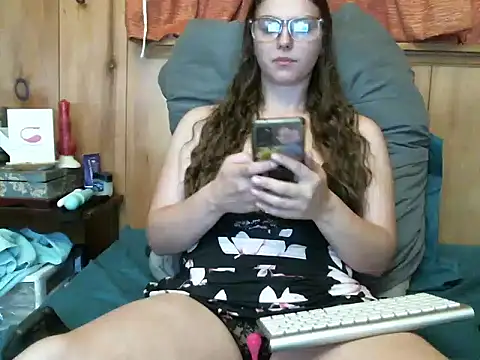 katie kitten38 online show from September 2025 02:49:02 PM