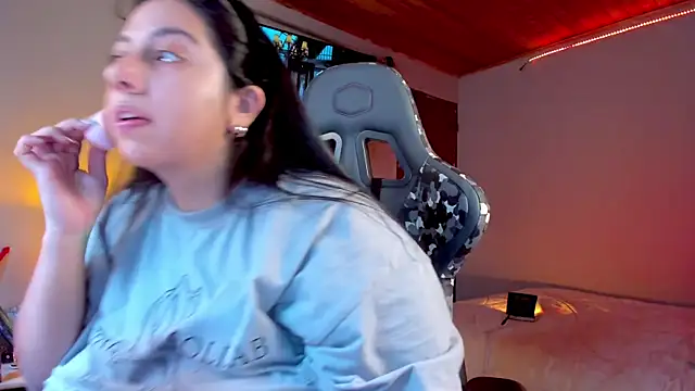 coraline latin online show from January 2025 09:43:01 PM