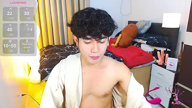 WildestTwink online show from March 2026 04:33:02 PM