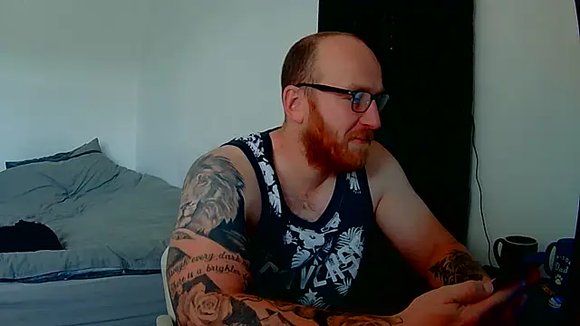 Snapshot of Tilerdadbod chatting on June 2026 09:01:01 AM Tilerdadbod online show from June 2026 09:01:01 AM