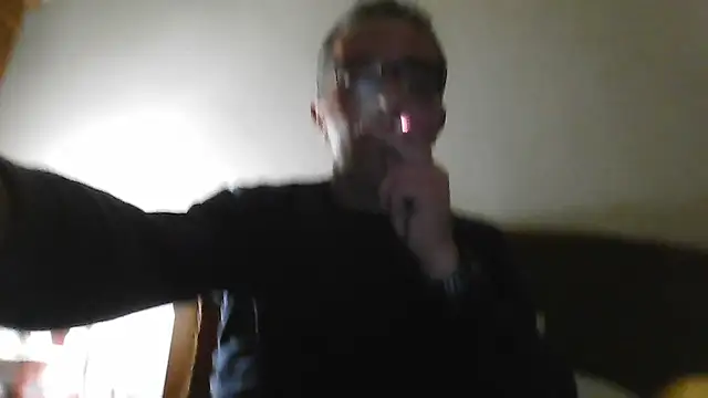 CarlosRocha73 online show from April 2026 11:27:02 PM