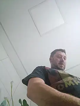 ktmtom247 online show from December 2024 03:42:01 PM