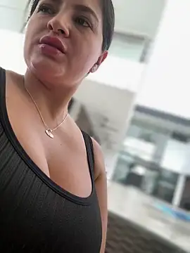 Carolina Novoa online show from February 2026 04:46:02 PM