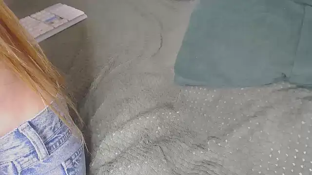 Kiradoll27 online show from February 2025 07:52:02 PM