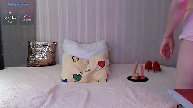 SylviaFoxy online show from January 2025 08:33:01 PM