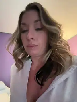  NinaLuvSins  online show from March 2026 09:41:01 PM