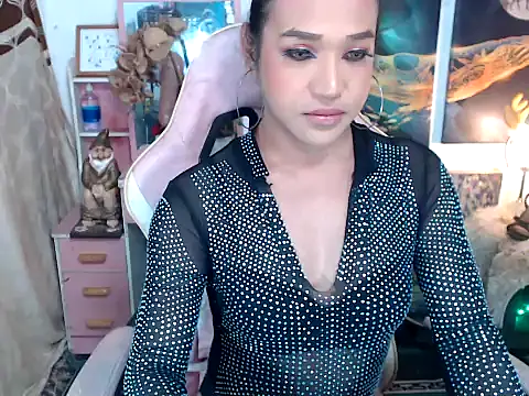 AsianMariaTs online show from November 2025 02:28:02 PM