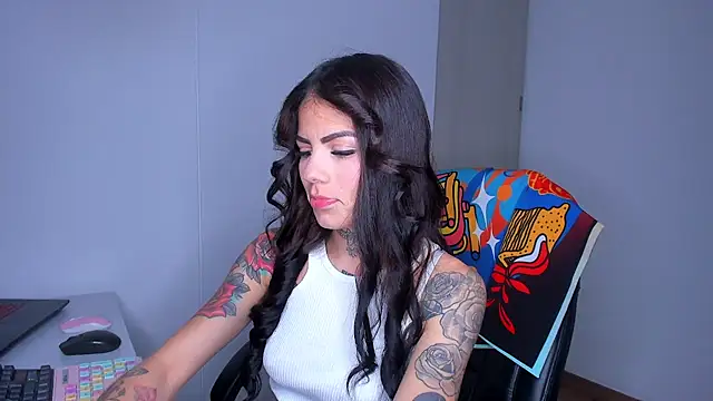 Snapshot of Lisegg_ chatting on May 2026 10:31:01 AM Lisegg online show from May 2026 10:31:01 AM