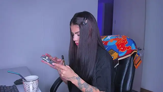 Snapshot of Lisegg_ chatting on May 2026 10:35:01 AM Lisegg online show from May 2026 10:35:01 AM