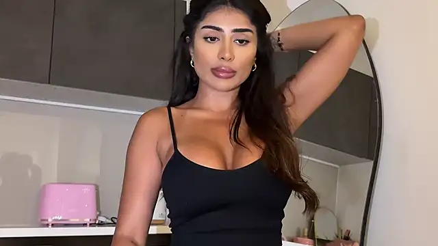 Snapshot of ArabicBarbie chatting on September 2025 09:07:02 PM ArabicBarbie online show from September 2025 09:07:02 PM
