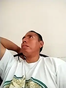 Snapshot of desnudo_Sexoxo chatting on March 2025 11:11:01 PM desnudo Sexoxo online show from March 2025 11:11:01 PM