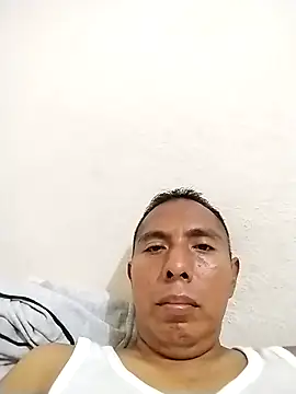 Snapshot of desnudo_Sexoxo chatting on September 2025 12:34:01 AM desnudo Sexoxo online show from September 2025 12:34:01 AM