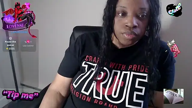 Sexymona1218 online show from February 2026 03:40:02 PM