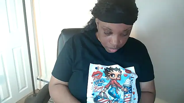 Snapshot of Sexymona1218 chatting on July 2026 01:23:01 AM Sexymona1218 online show from July 2026 01:23:01 AM