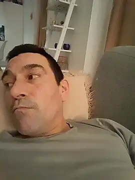 dick81 online show from February 2026 11:52:01 PM