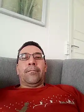 dick81 online show from April 2026 10:15:02 AM