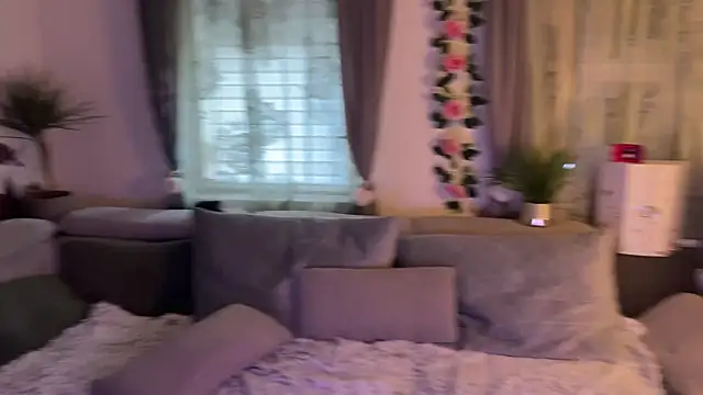 Monageil online show from November 2025 06:51:02 AM