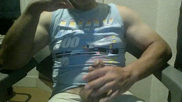 Snapshot of loozamangos chatting on September 2025 06:48:01 AM loozamangos online show from September 2025 06:48:01 AM