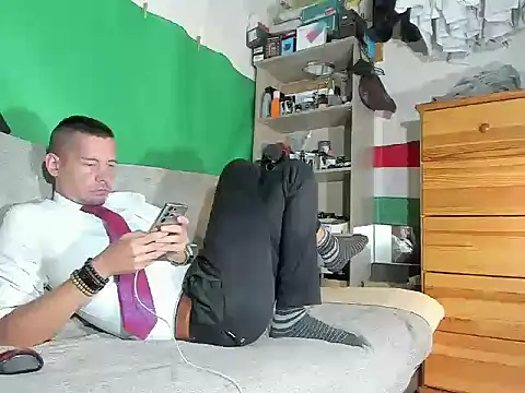 viraglaci18xh online show from October 2025 04:05:02 PM