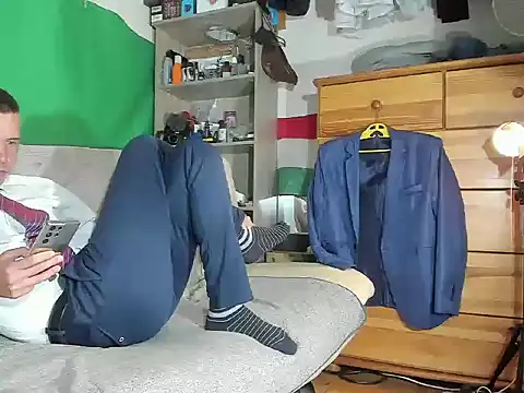 viraglaci18xh online show from October 2025 06:49:01 PM