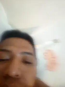 Snapshot of juliopantoja chatting on April 2026 05:14:02 AM juliopantoja online show from April 2026 05:14:02 AM