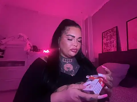  MelinaCurves  online show from February 2025 11:24:01 PM