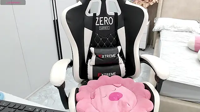 Hanako love online show from March 2026 03:59:01 PM