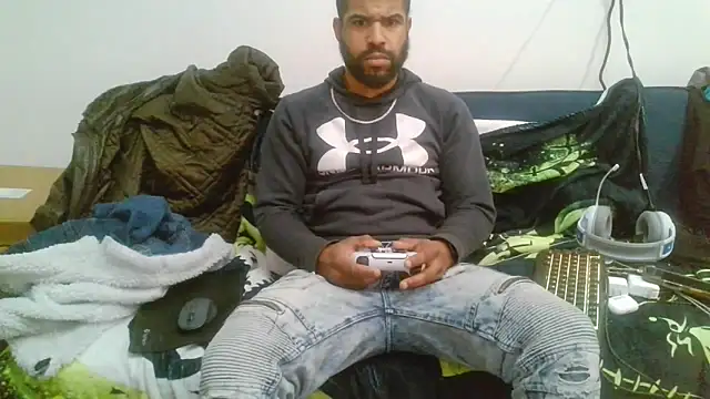 Snapshot of KingKoooper chatting on March 2026 08:17:01 AM KingKoooper online show from March 2026 08:17:01 AM