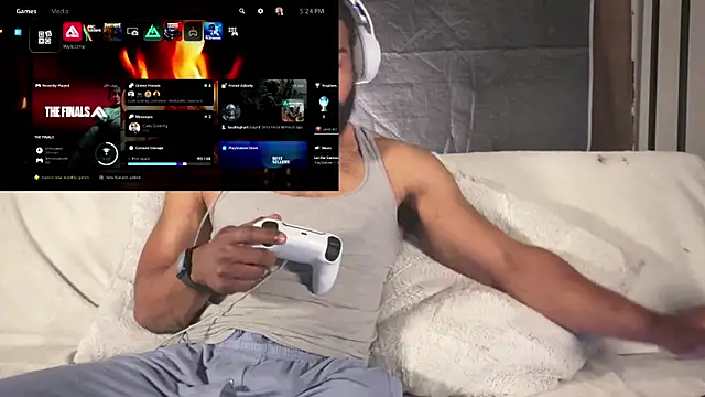 Snapshot of KingKoooper chatting on April 2026 09:41:02 PM KingKoooper online show from April 2026 09:41:02 PM