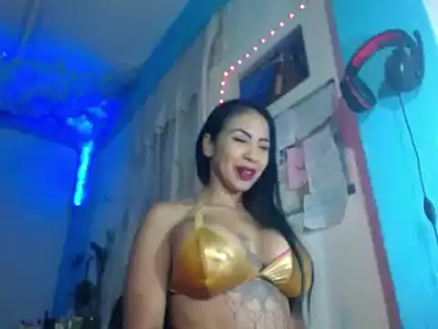 Snapshot of ERIKA-THEDOLL chatting on December 2024 03:02:02 AM ERIKA-THEDOLL online show from December 2024 03:02:02 AM