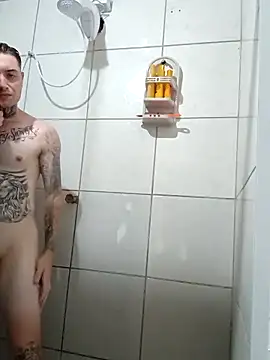 Snapshot of DanielMagains chatting on November 2025 10:45:01 PM DanielMagains online show from November 2025 10:45:01 PM