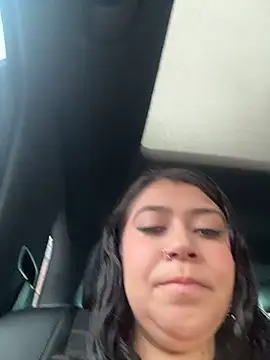 Snapshot of emilyjohanson chatting on July 2026 05:28:01 PM emilyjohanson online show from July 2026 05:28:01 PM