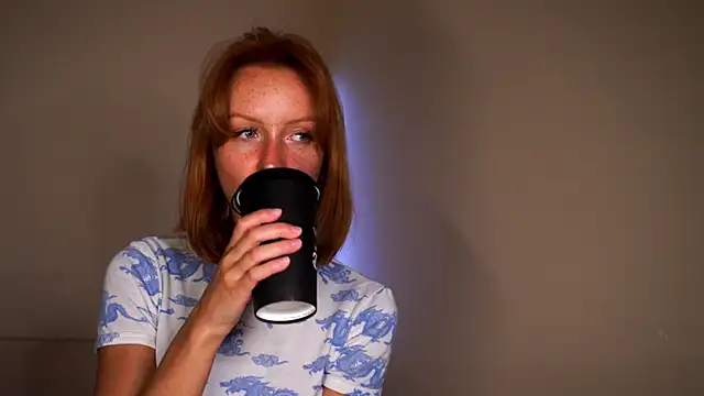 Liuba Fox online show from March 2026 07:19:01 PM