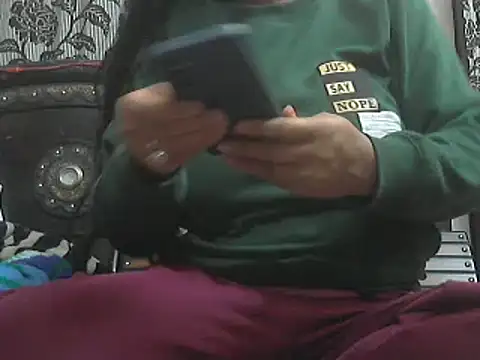 prettyindiandoll online show from December 2024 02:00:01 PM