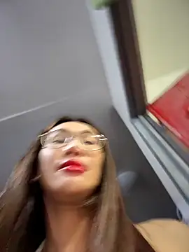 Snapshot of Jakolera2020 chatting on November 2025 01:00:02 AM Jakolera2020 online show from November 2025 01:00:02 AM