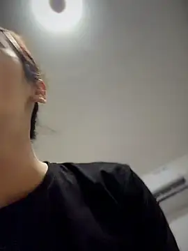 Snapshot of Jakolera2020 chatting on November 2025 08:35:02 AM Jakolera2020 online show from November 2025 08:35:02 AM