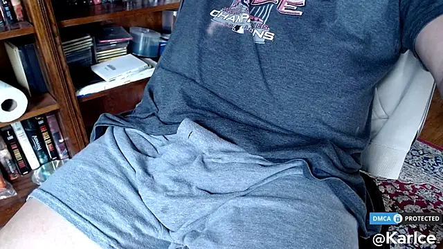 karlce online show from April 2026 08:42:02 PM