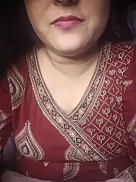 naughtymadam online show from June 2026 06:18:02 AM